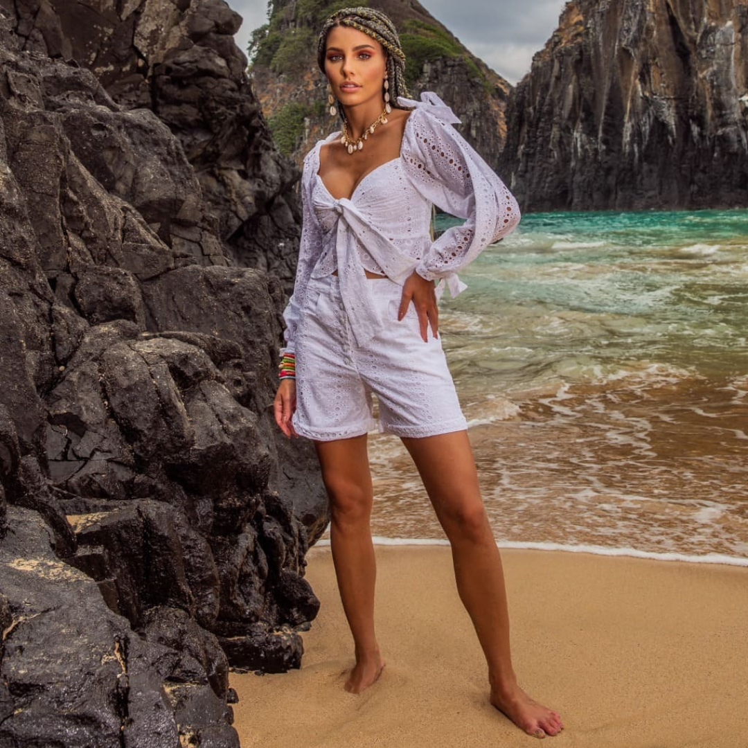 Shorts Botoes Laise Branco