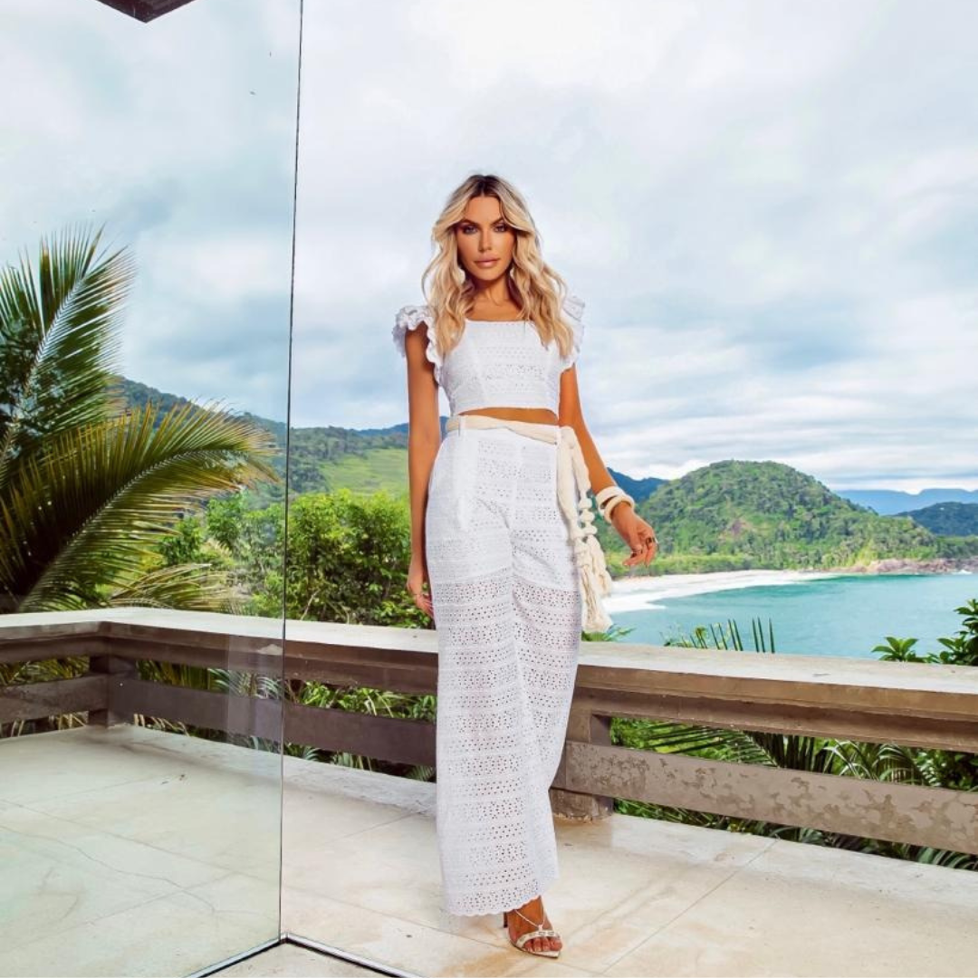 Calça Flare Laise Branca