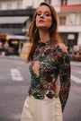 blusa_manga_longa_bordado_155_4_e3e72df1f5483f5676bb210d9cf94550.jpg